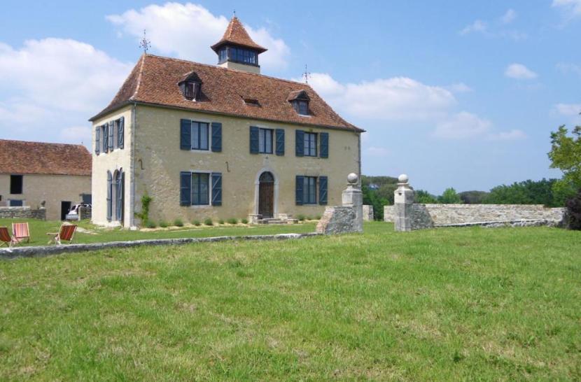 Chateau De Baylac Bugnein Exterior foto